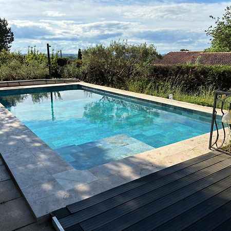 Gite 2 Chambres Avec Piscine Sernhac Exterior foto